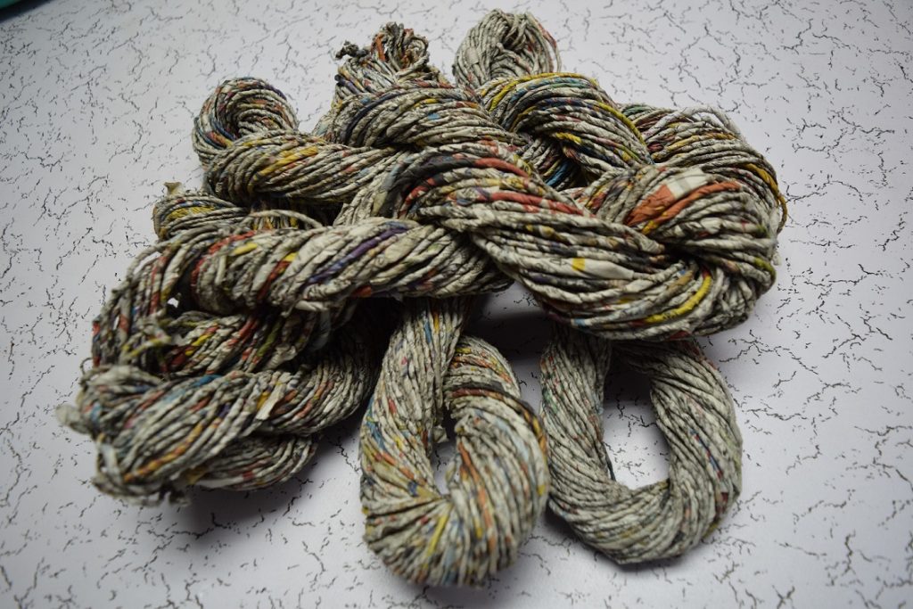 NEWSPAPER YARN – 006