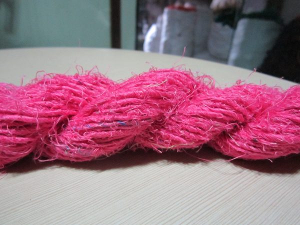 Recycle Linen Yarn-HOT PINK