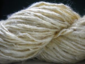 Banana Yarn – Off white