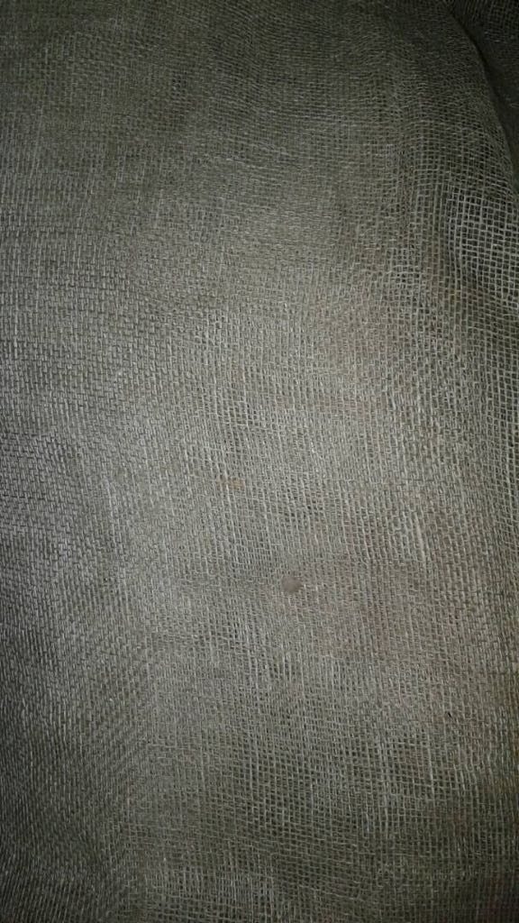 LINEN 004