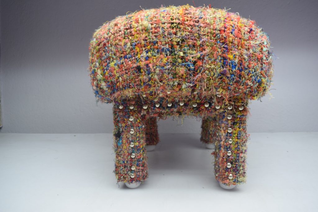 POUF-A-003