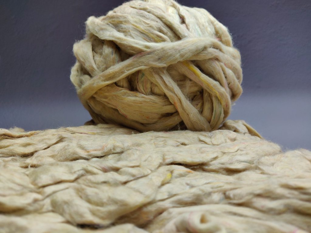 Recycled Sari Silk Sliver – Beige