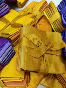 Fat Quarter – Honey