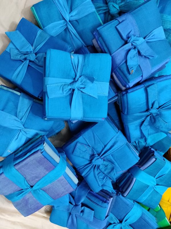 Fat Quarter-Sea Blue